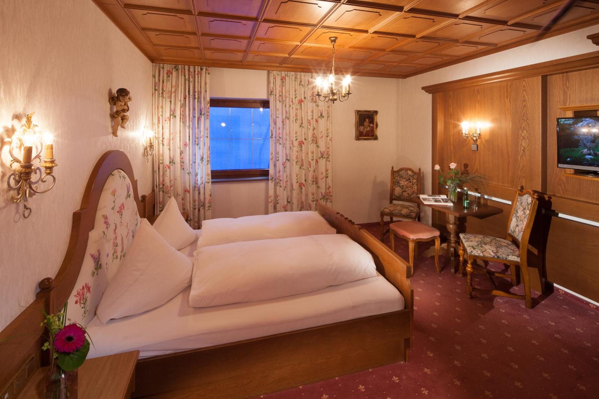 Hotel Elisabeth 쇼페나우 외부 사진